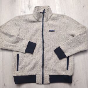 Patagonia Cream and Navy Fleece Jacket